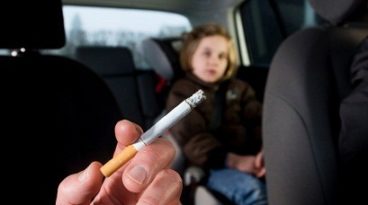Smoking with kids in car