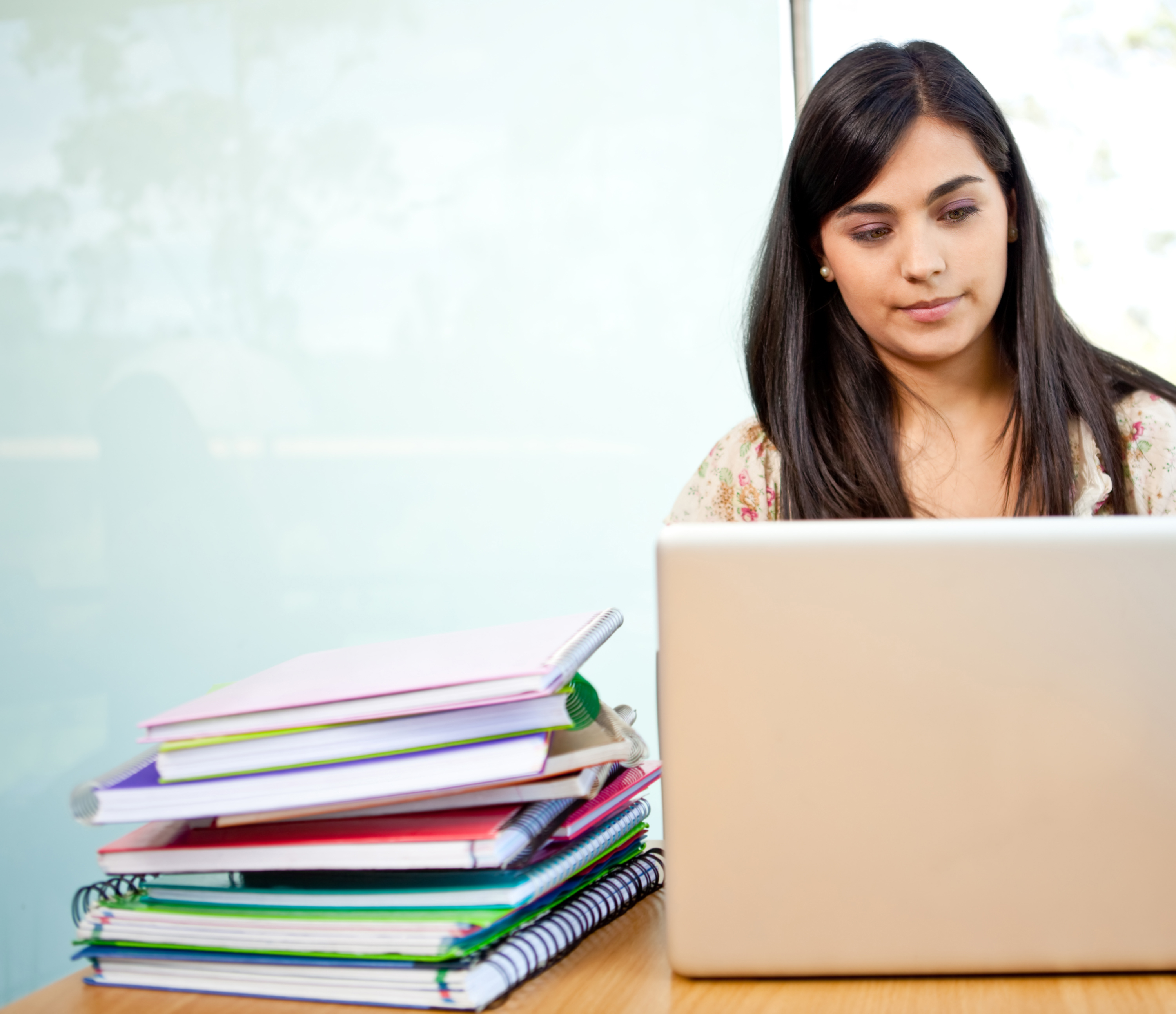 How to Earn an Online Nursing Degree at Home